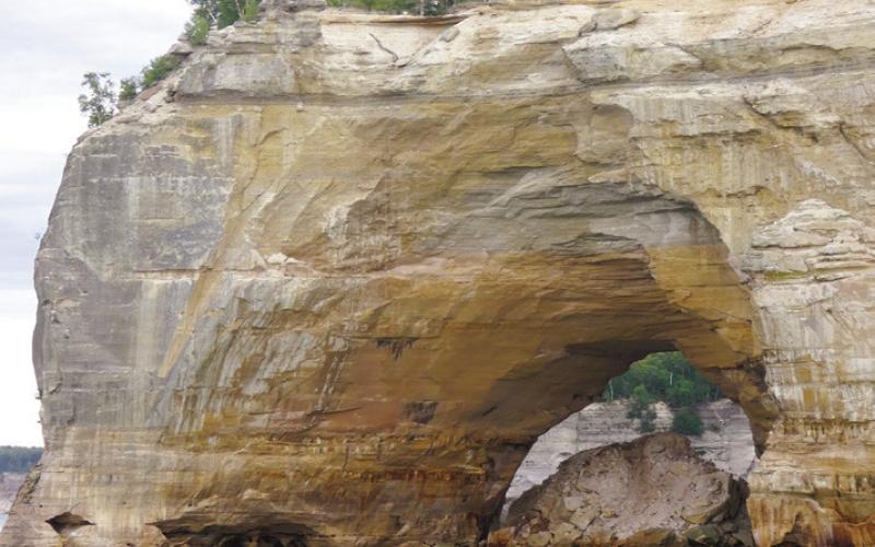 Boaters could pass through Grand Portal until the roof caved in.