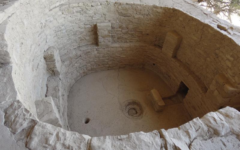 Note the air shaft opening at the base of the wall on the right with a wind deflector to protect the sacred fire from the draft.