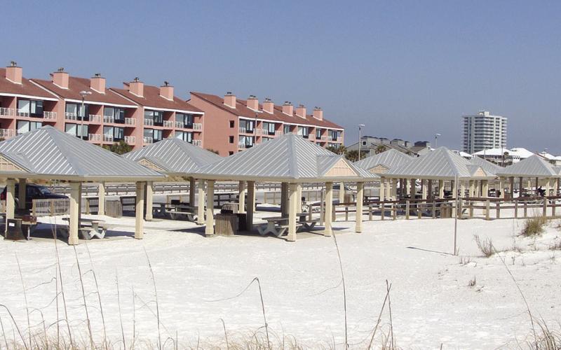 Popular beaches have resorts for those who prefer convenient access to dining and entertainment.