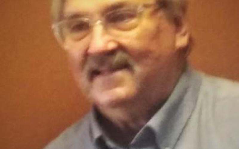 Daniel J. Jachimiak