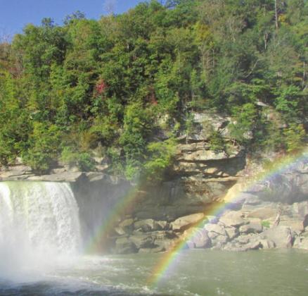 When the weather cooperates, a walk down the cliff face to Cumberland Falls, the Niagara of the South, can be quite rewarding.